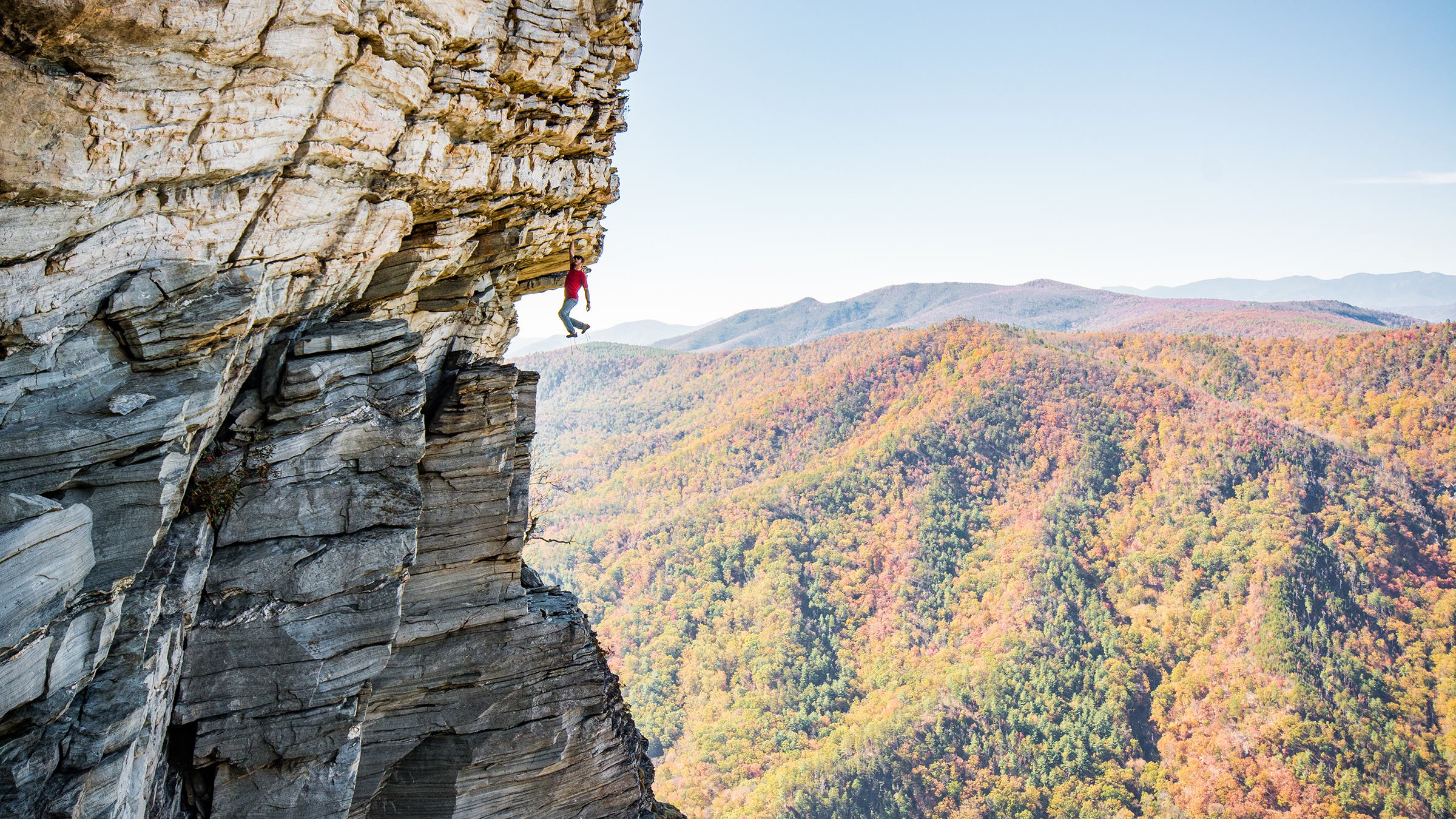 Howell climbing one of the 15 routes he free-soloed on November 5, 2016