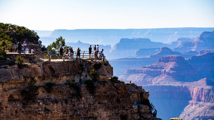 hike grand canyon