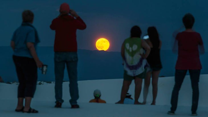 moonrise white sands new mexico