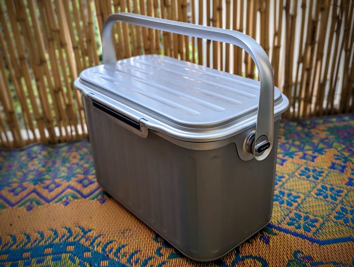 No-Ice Cooler? 'Oyster Tempo' Vacuum-Insulated Cooler Review