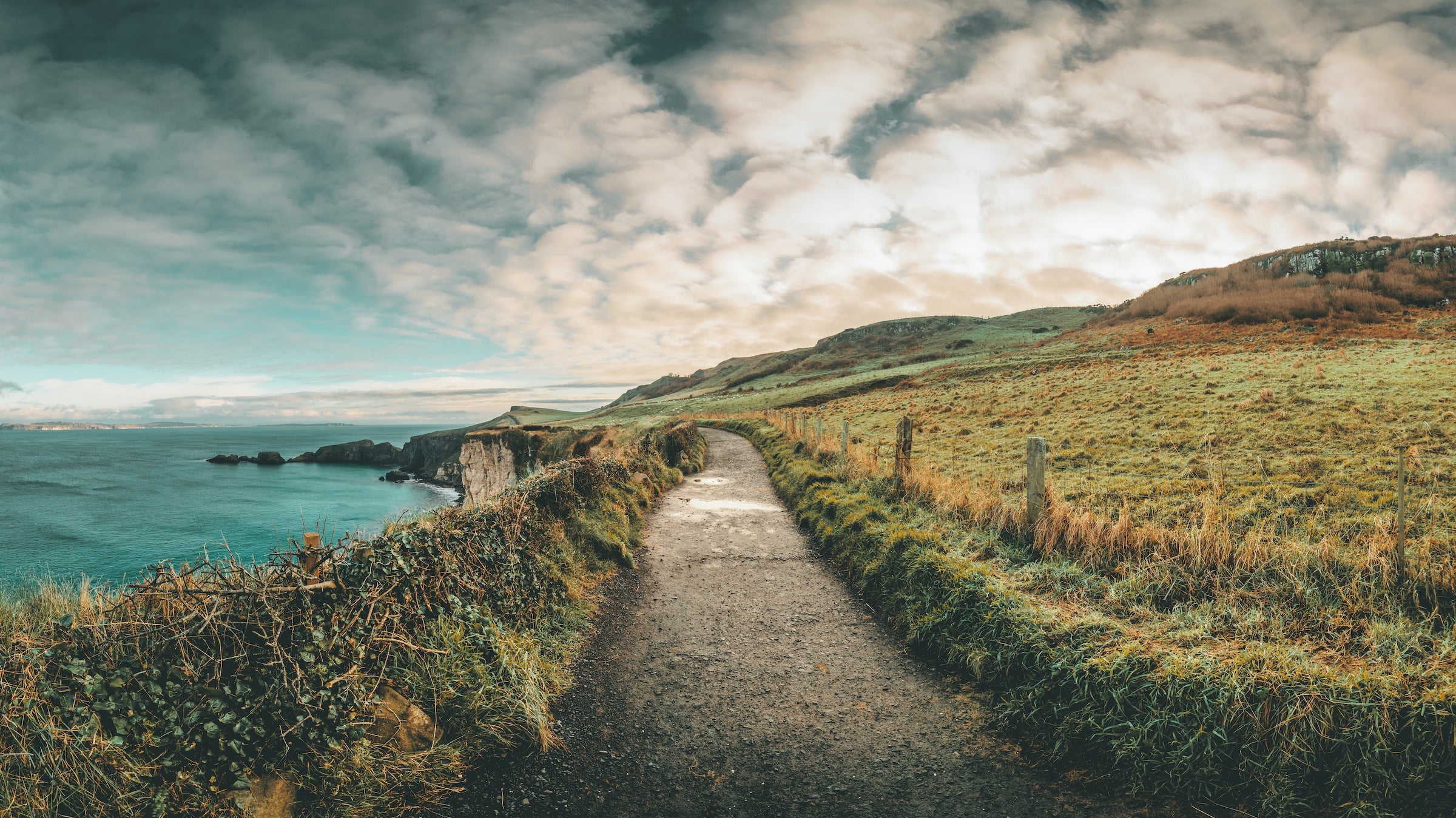 Panoramic view of sea against sky