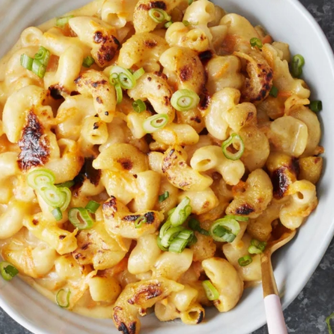 Smoked cheddar mac & cheese