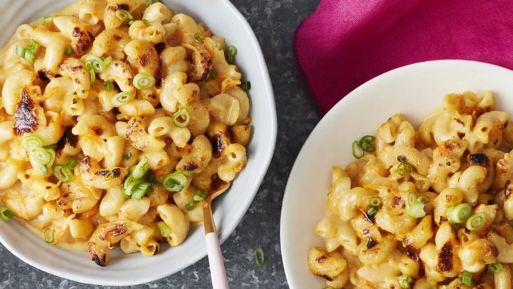 Smoked cheddar mac & cheese