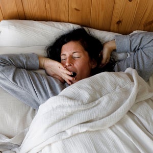 Woman struggles to fall asleep