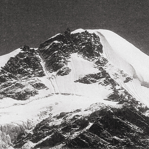 29 People Died in One of the Worst Mountaineering Accidents in History. What Happened?