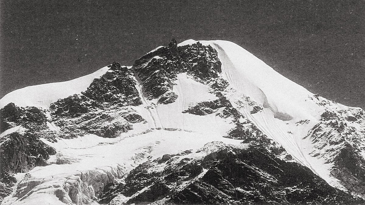 29 People Died in One of the Worst Mountaineering Accidents in History