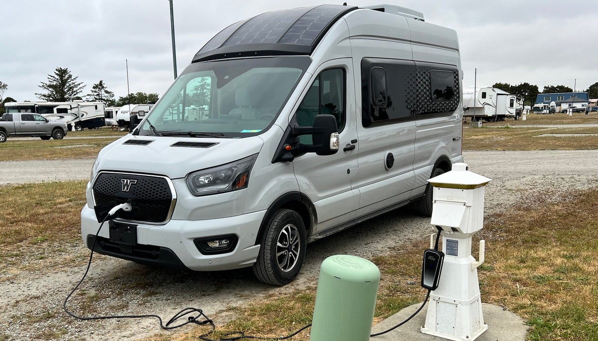 Testing Winnebago鈥檚 Electric RV Prototype