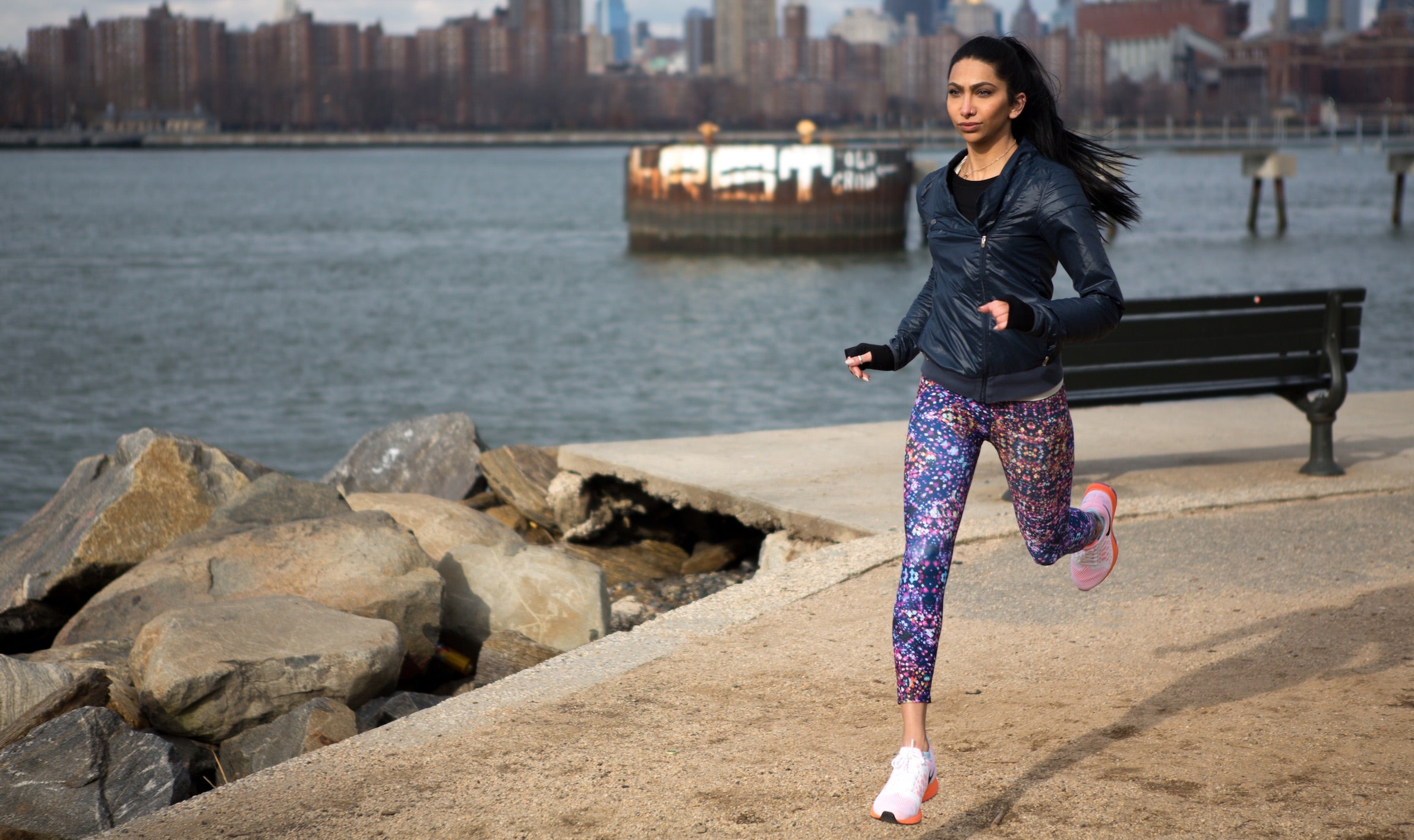 Do Women Need Gender-Specific Running Shoes?