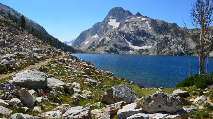 Sawtooth Lake