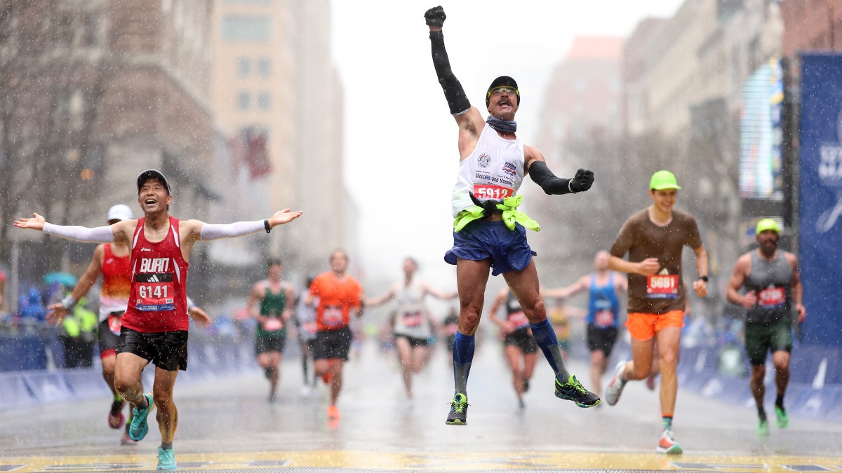 The 2024 Boston Marathon Acceptance Letters Arrived Today. Here’s What the Data Tells Us.