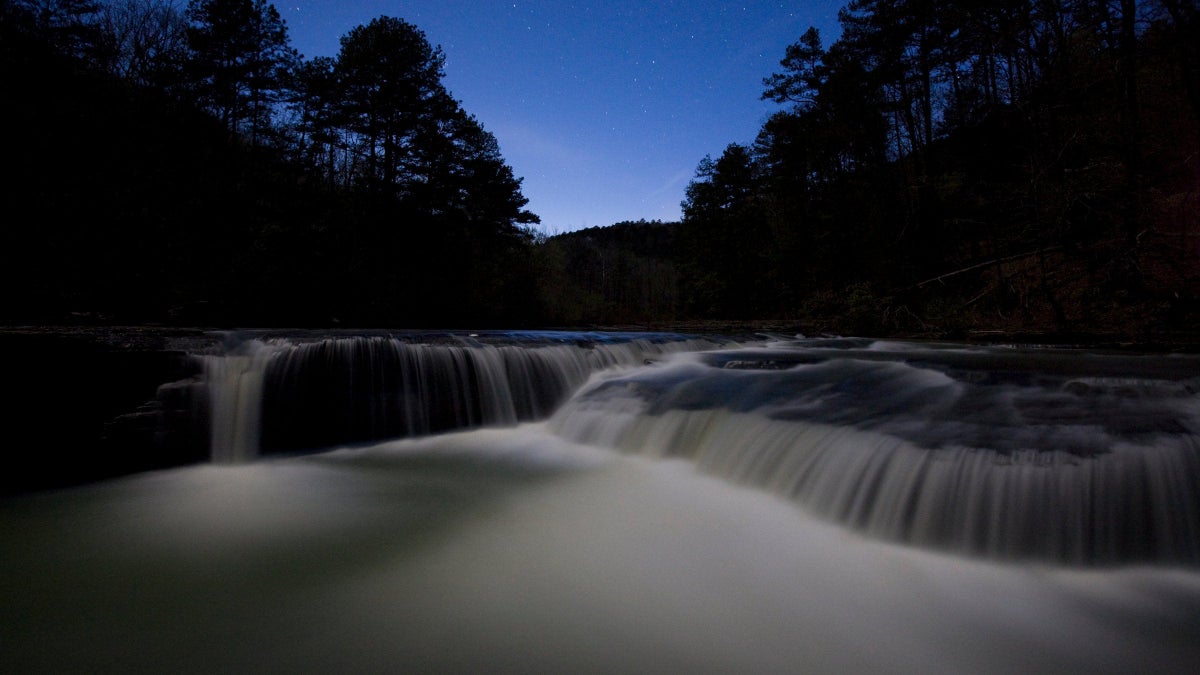 I Hiked Across the Ozarks Looking for ϳԹ—and Got More than I Bargained For