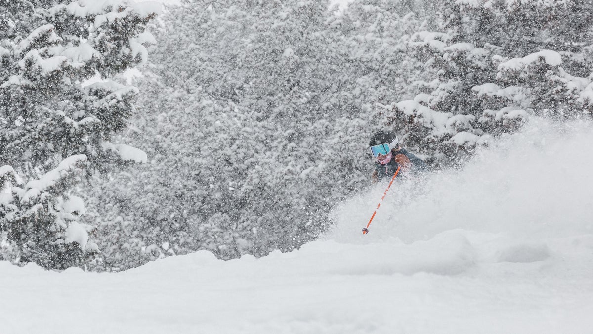 The Best Women’s Powder Skis of 2024