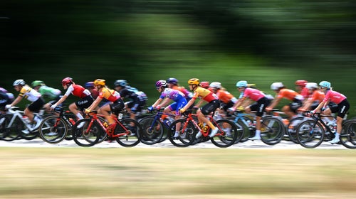 Over a dozen women cyclists racing