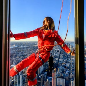 Jared Leto Climbs the Empire State Building to Launch Thirty Seconds to Mars’ World Tour