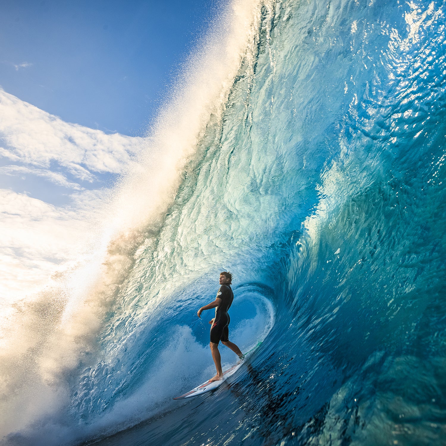 I Tossed! A Fishing Camera Into The Surf And Saw Crazy Things! 