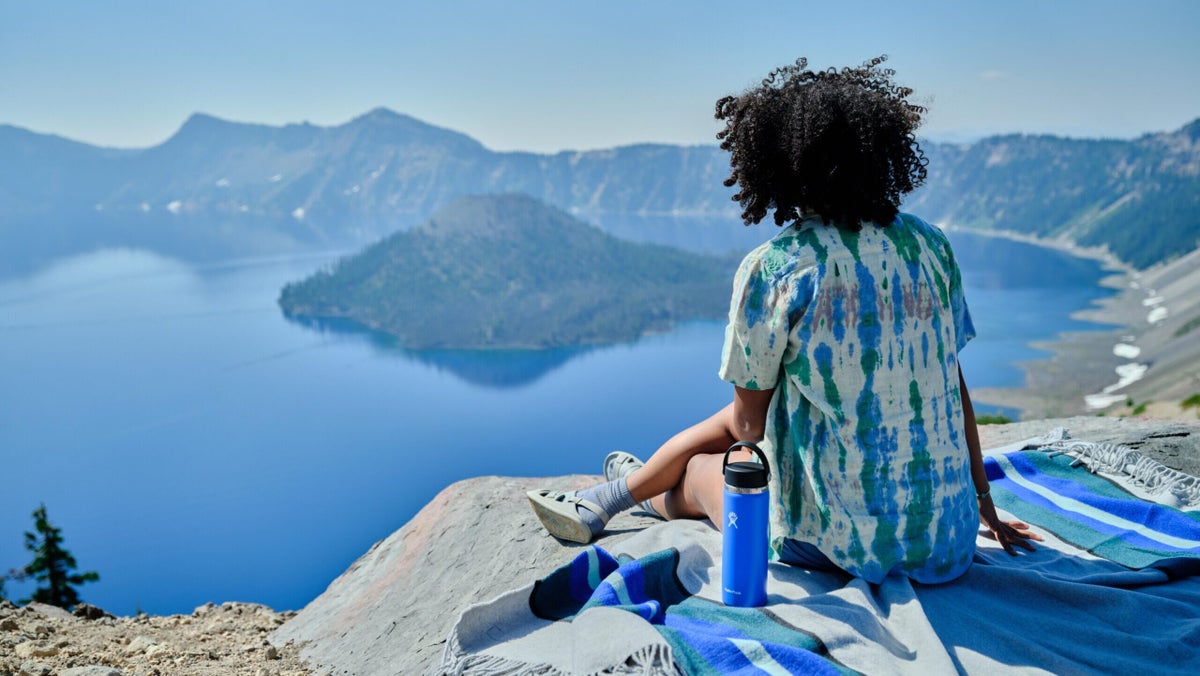 Why the Color of Your Water Bottle Matters