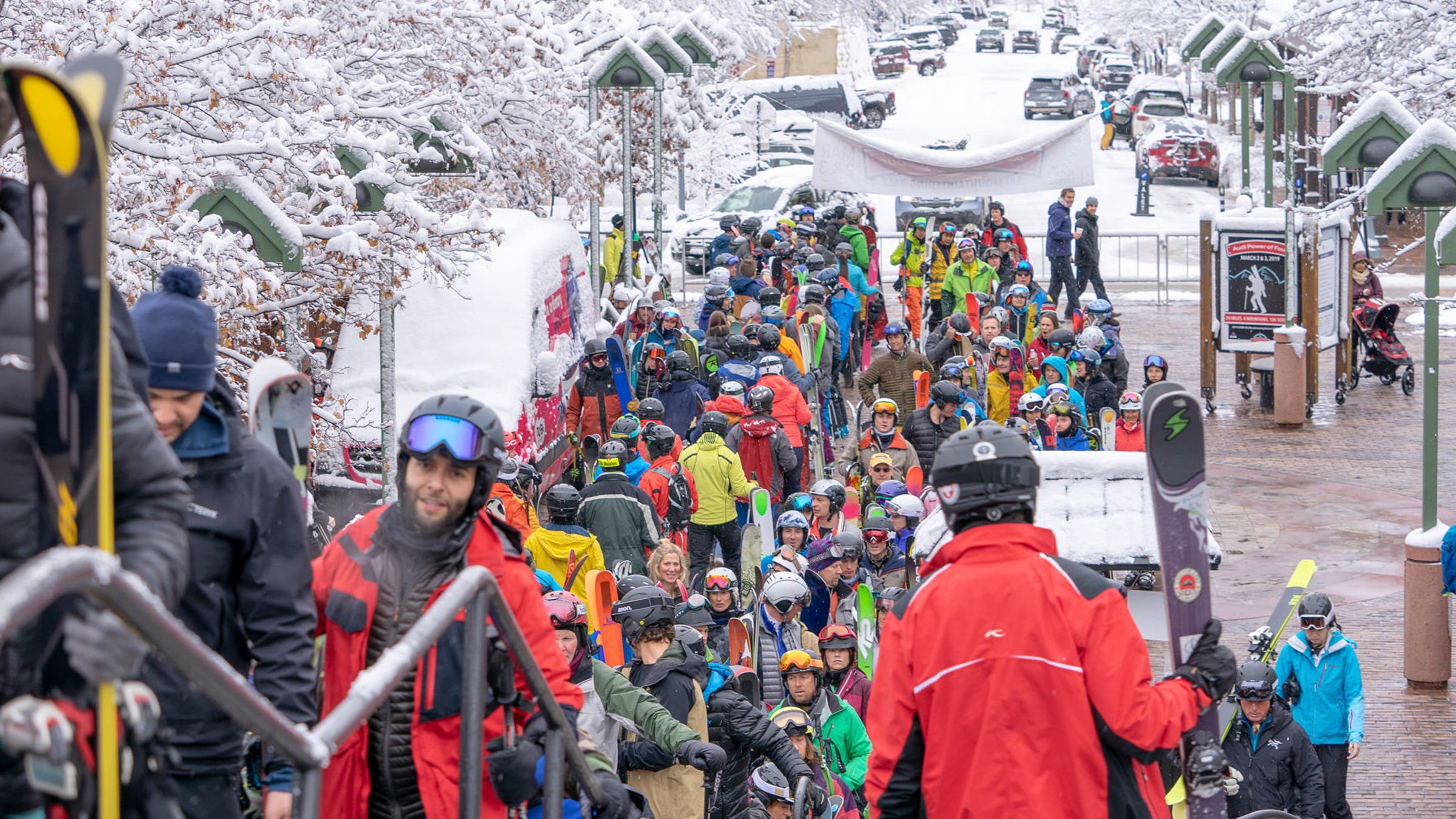 Long gondola line in Aspen, Colorado