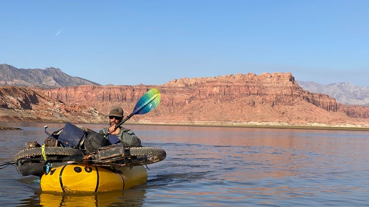 paddling a packraft in Glen Canyon