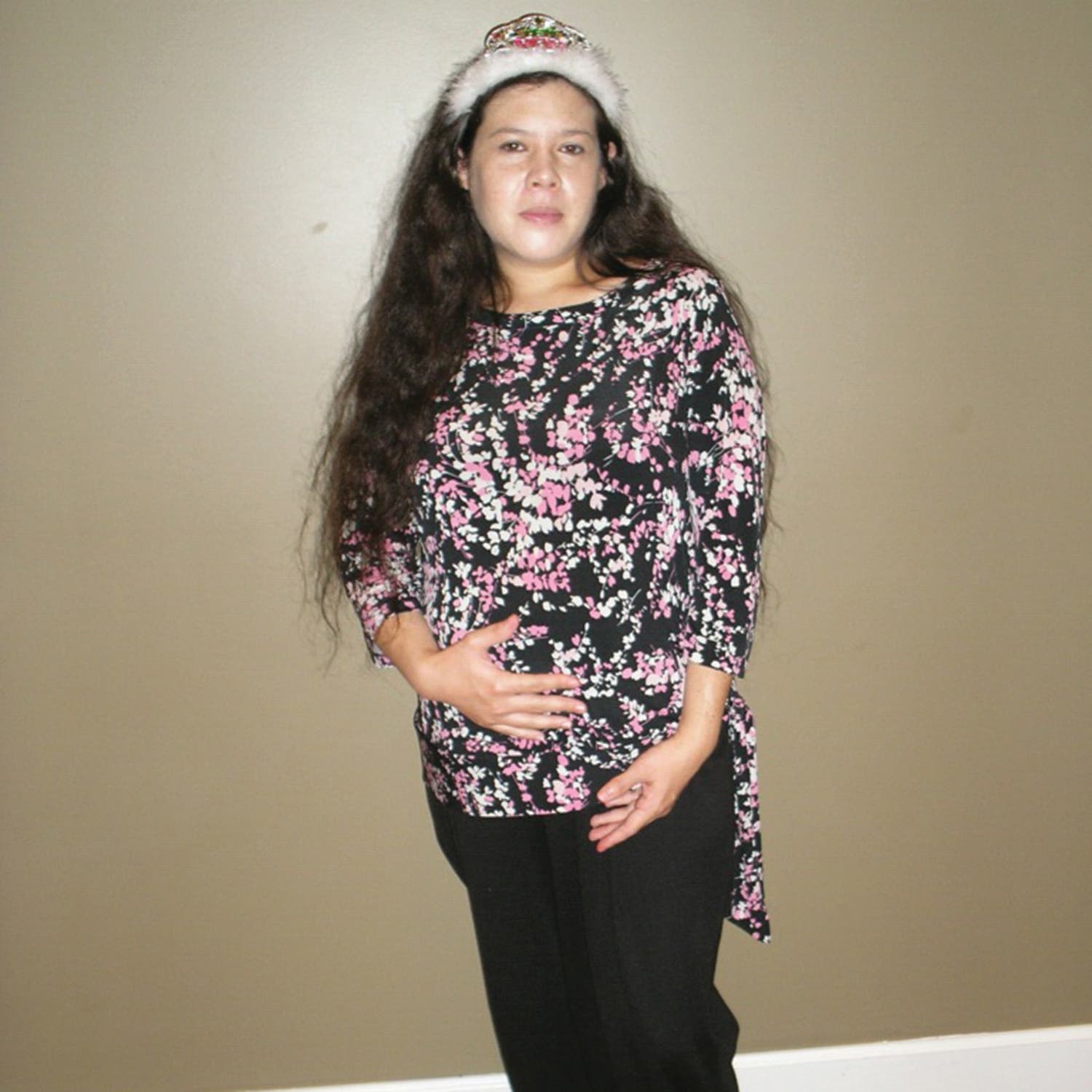 Rebecca pregnant with Talon