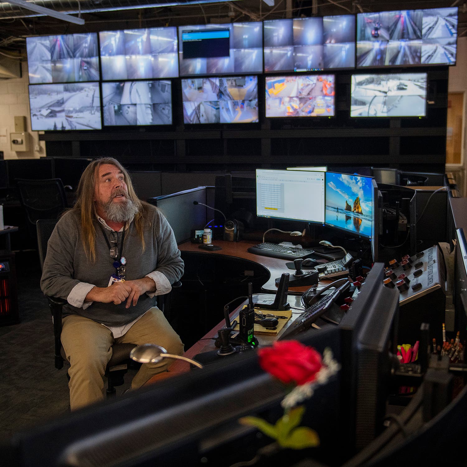 CDOT control-room operator Mark Kerklo is the “all-seeing eye” of the Eisenhower-Johnson Memorial Tunnel in Colorado. Kerklo monitors traffic, dispatches tow trucks for stalled vehicles, and updates digital signage with weather conditions.