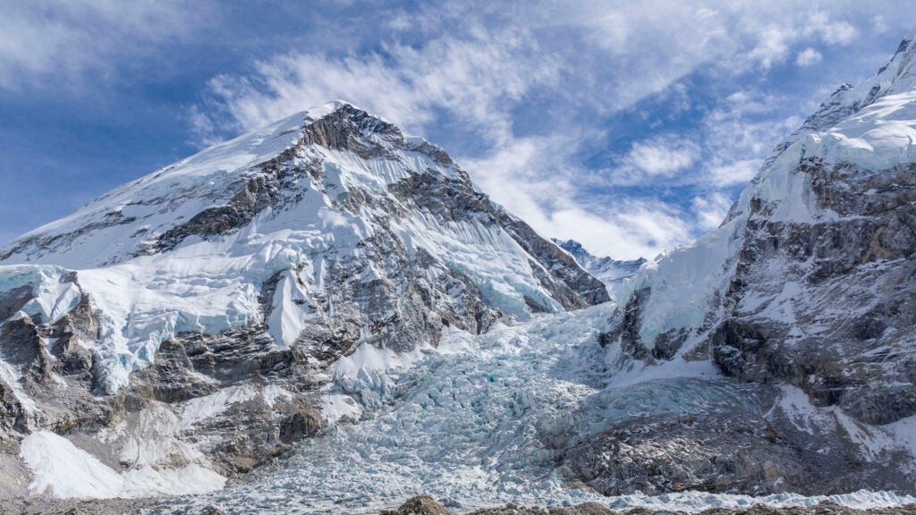 Climbing Season on Mount Everest Has Been Delayed - Vimarsana News