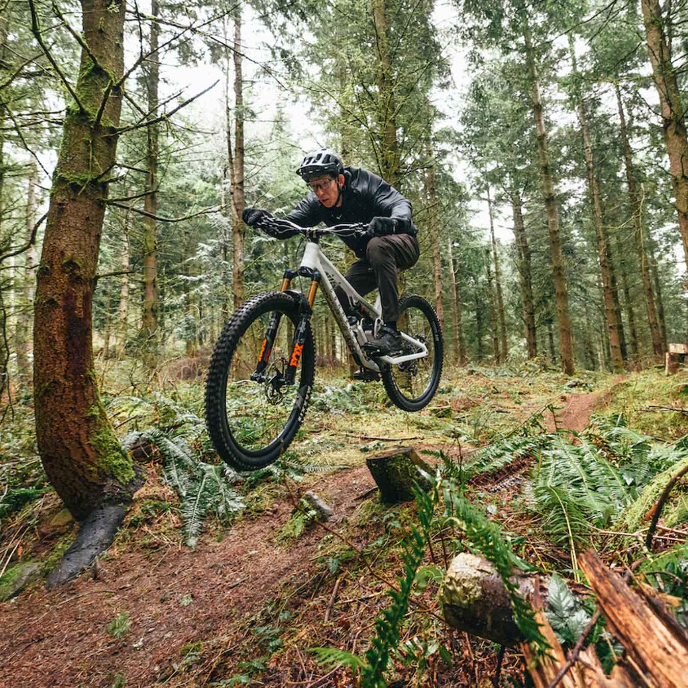 Managing tech editor Mike Kazimer takes the Commencal Tempo out for a test ride in Bellingham.
