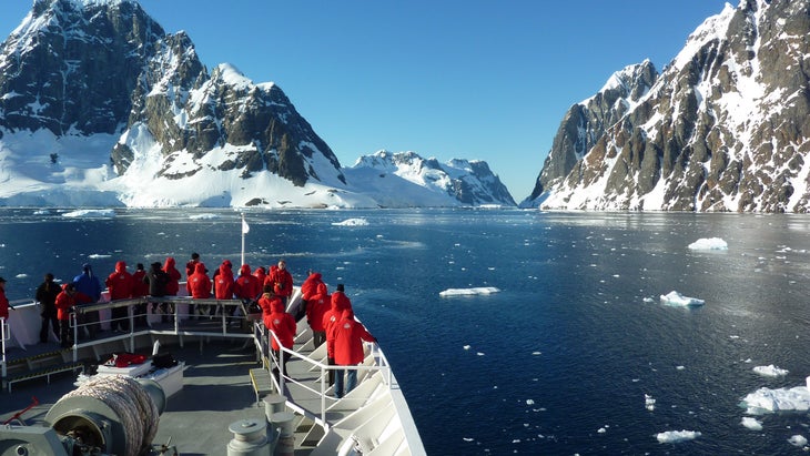Passengers on a ship in the Antarctic Peninsula