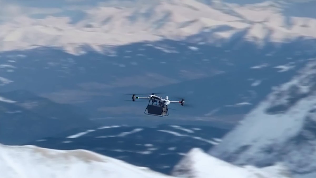 Could Flying Drones Save Lives on Mount Everest?