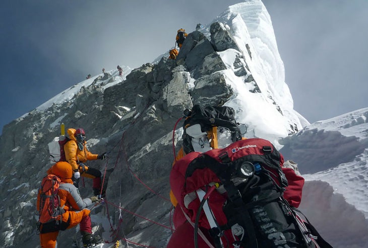 Climbers ascend Mount Everest