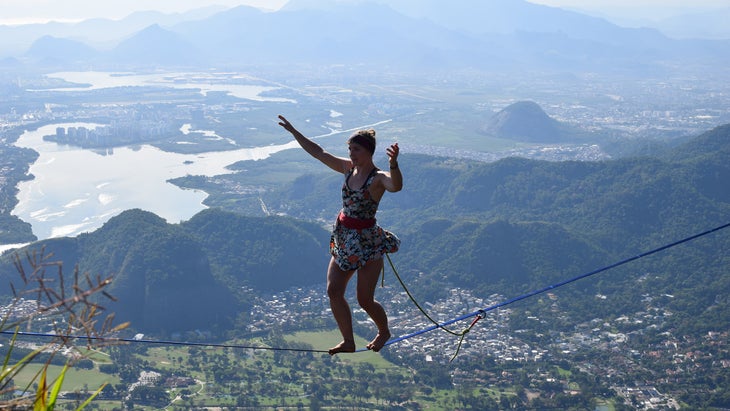 highlining over mountains and water