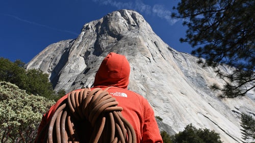 Alex Honnold Cut a Yosemite Speed Record Nearly in Half