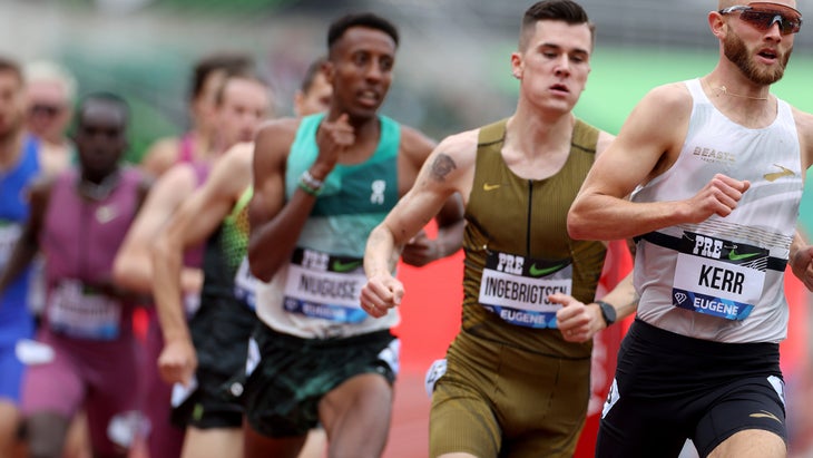 Scotland's Josh Kerr surges ahead of the pack in the 2024 Boweman Mile