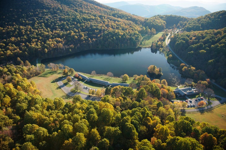 drone view Peaks of Otter Lodge, Blue Ridge Parkway