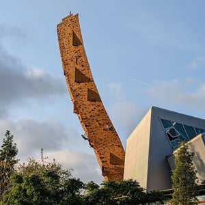 A photo of the Excalibur climbing spire at Klimcentrum Bjoeks