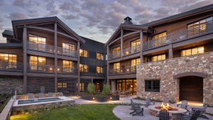 Rusty Parrott Lodge, Jackson, Wyoming