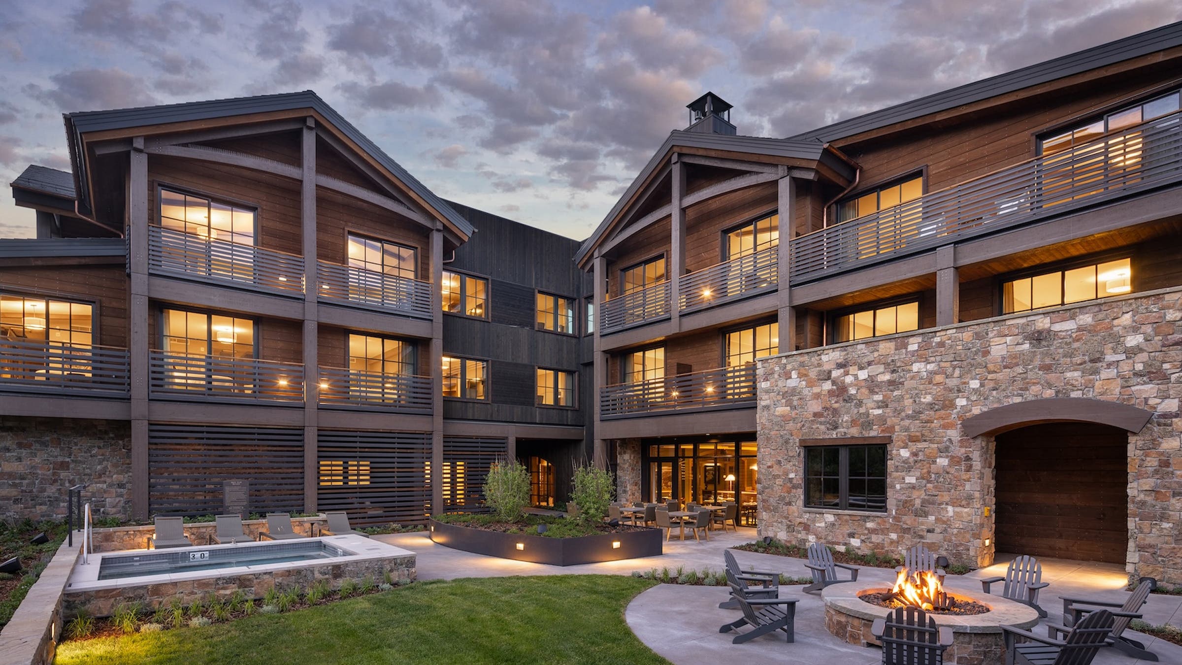 Rusty Parrott Lodge, Jackson, Wyoming