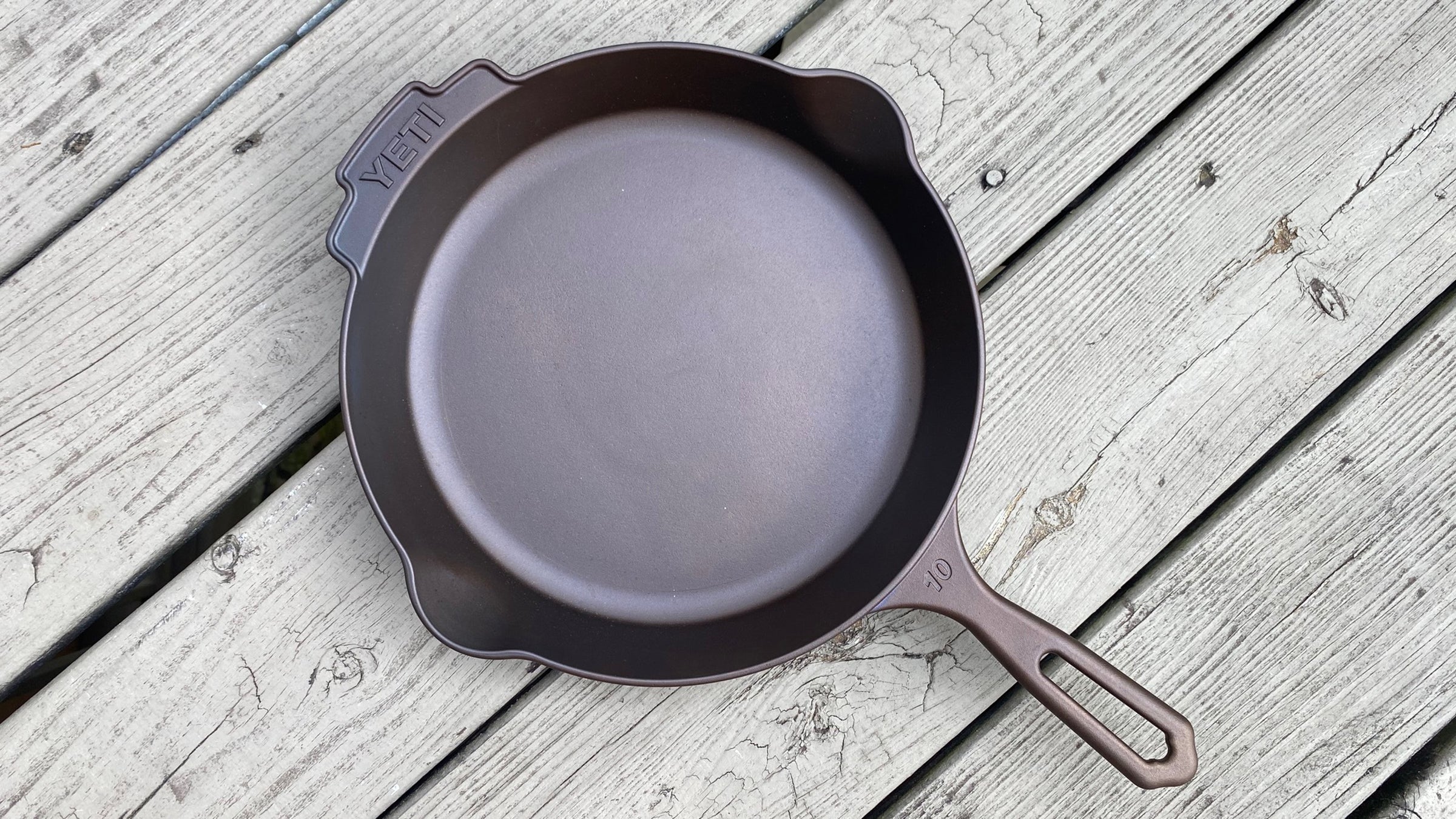 how to season a cast iron skillet with flax oil