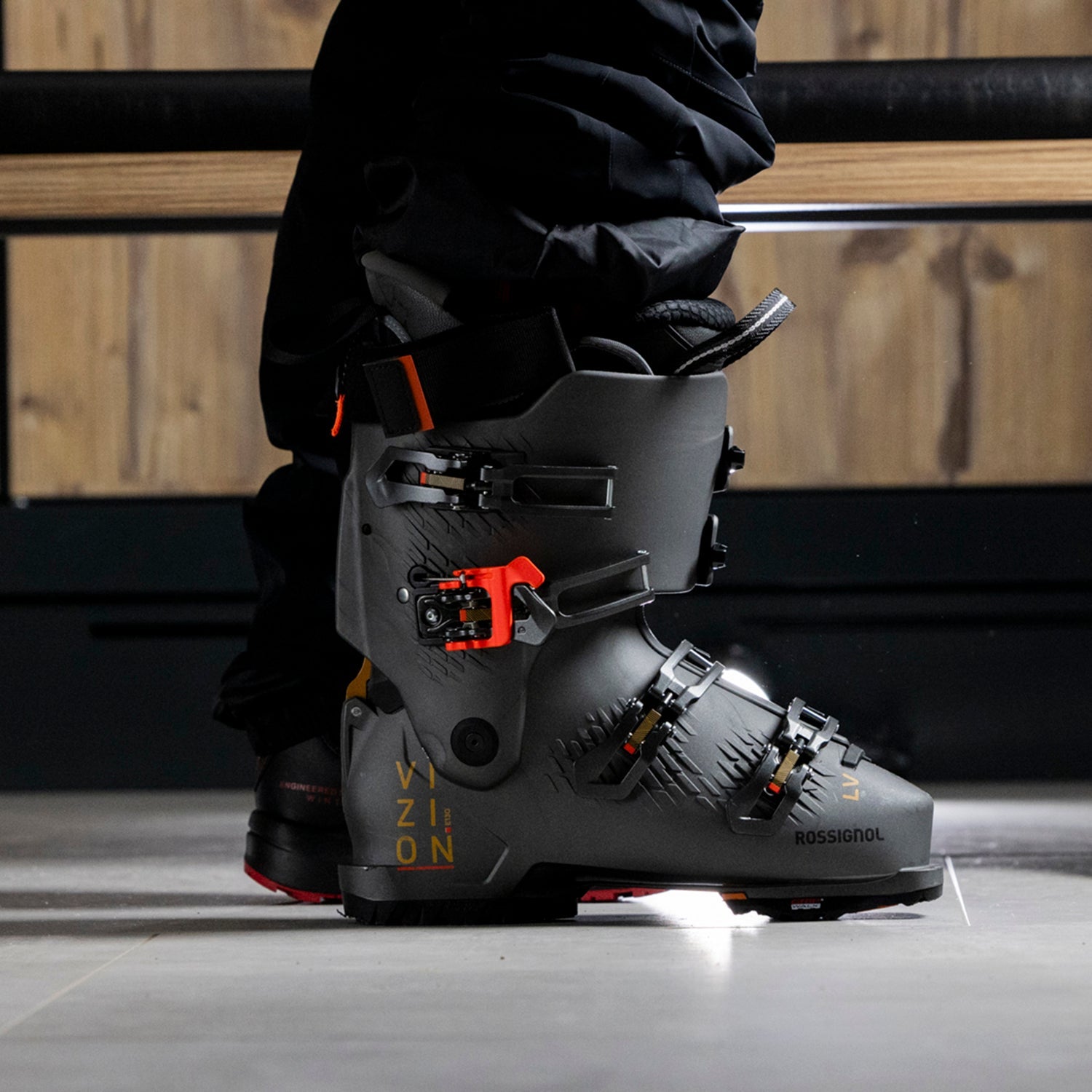 2024/25 Rossignol Vizion ski boot closeup