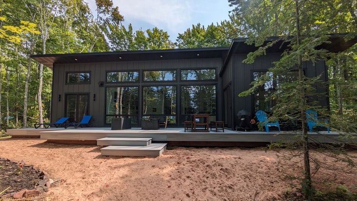 Lake Superior beach airbnb in the porcupine mountains in northern Michigan