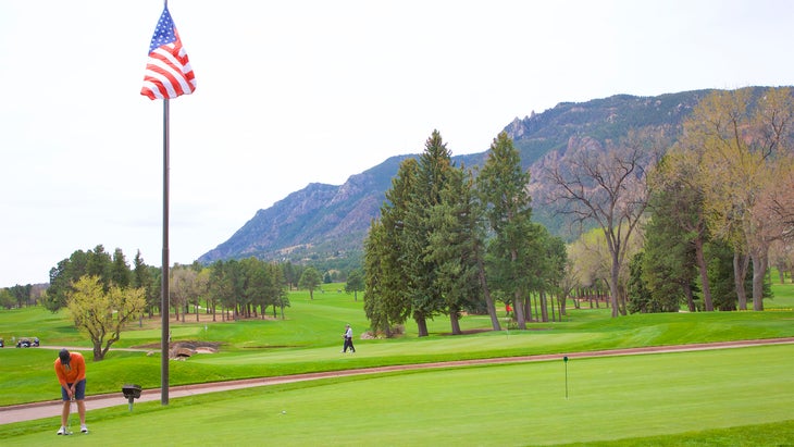 golf at the Broadmoor