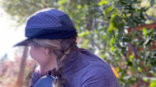 women's winter running hats, gloves, and mittens