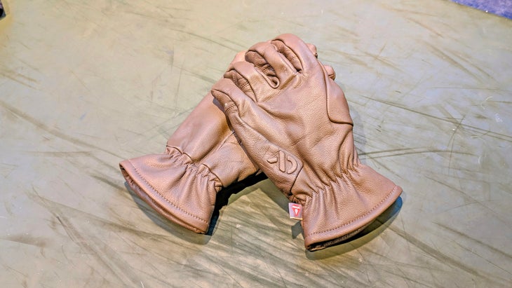 A pair of leather Roper gloves.