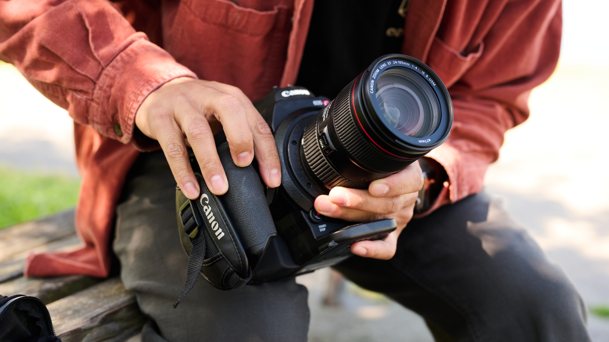 The Best Platform for Buying, Selling, and Trading Used Camera Gear