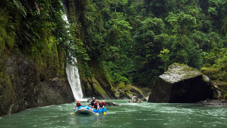 Rafting the Pacuare River, Costa Rica