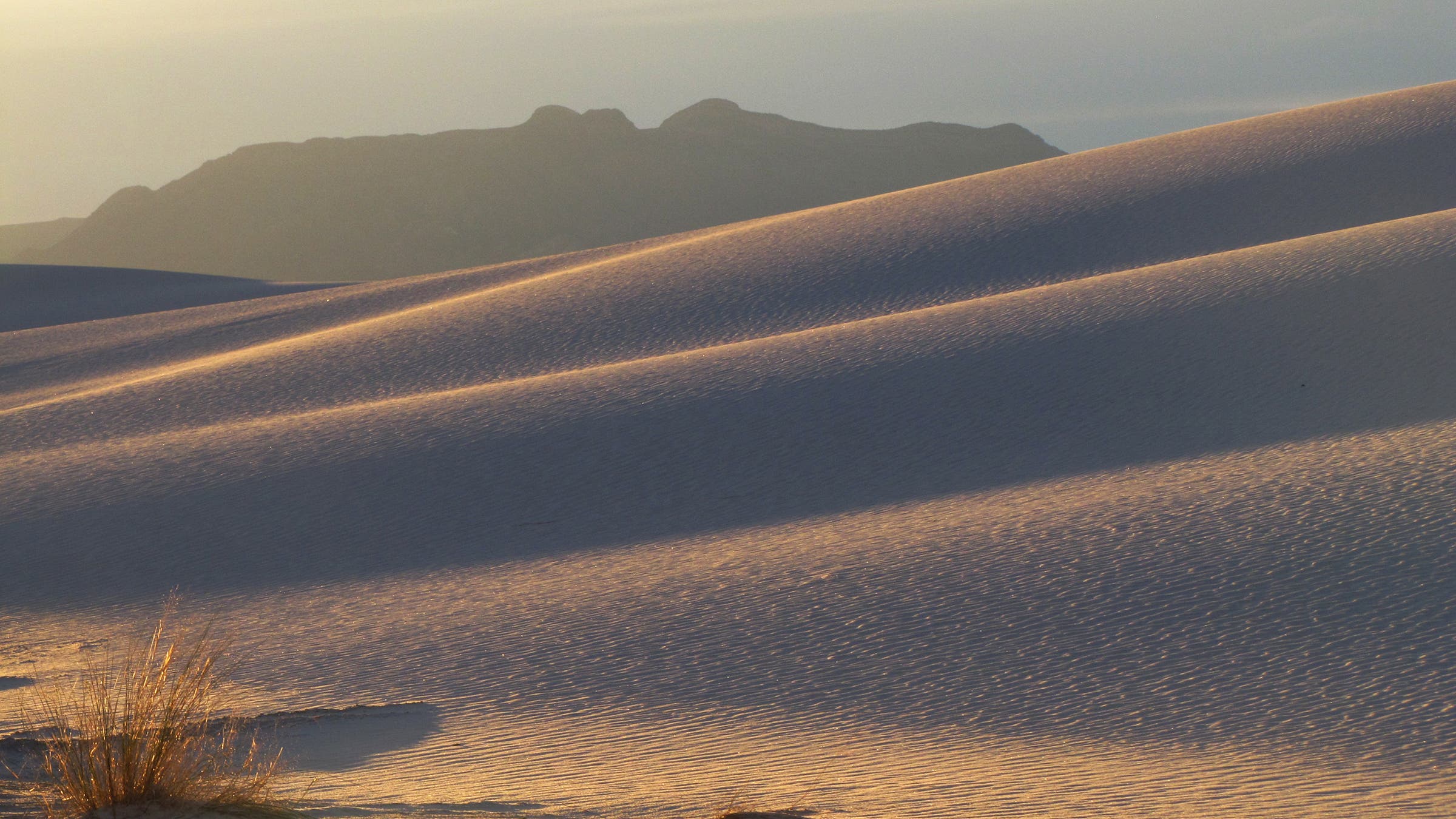 Sand dunes at sunrise, White Sands National Park