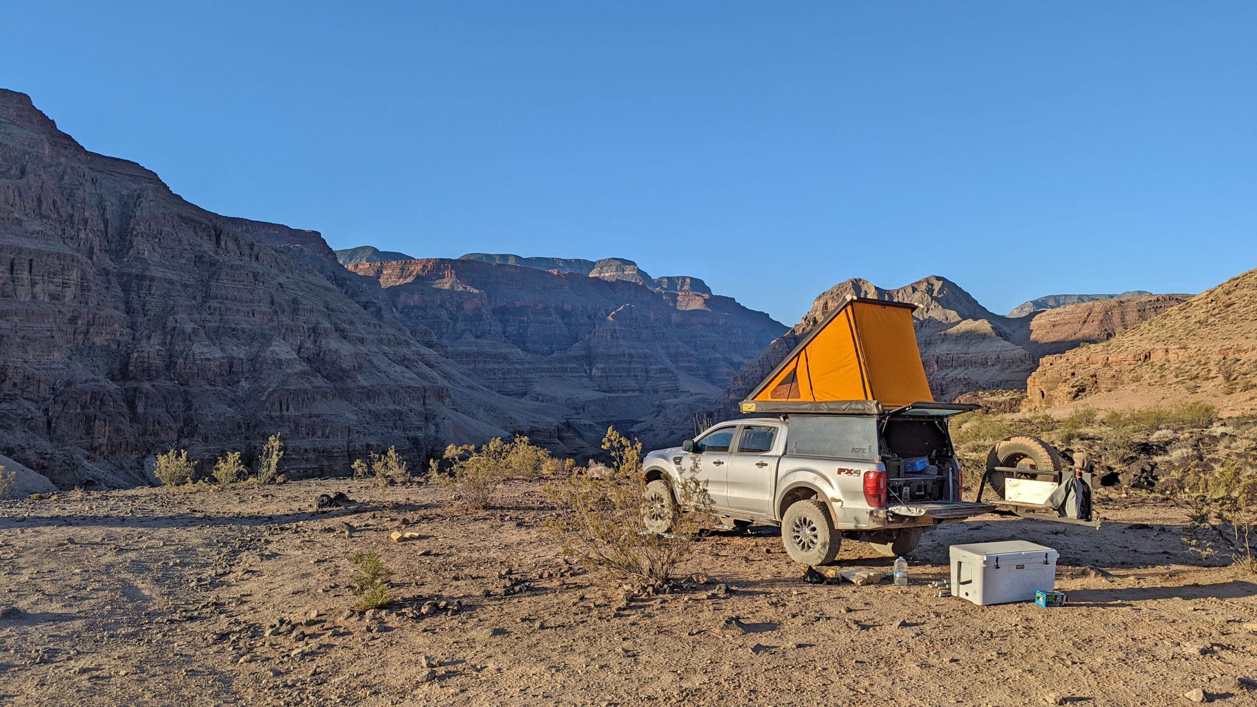Overland truck grand canyon