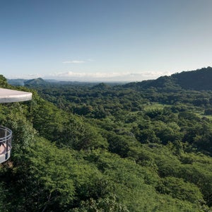 treehouse hotel costa rica