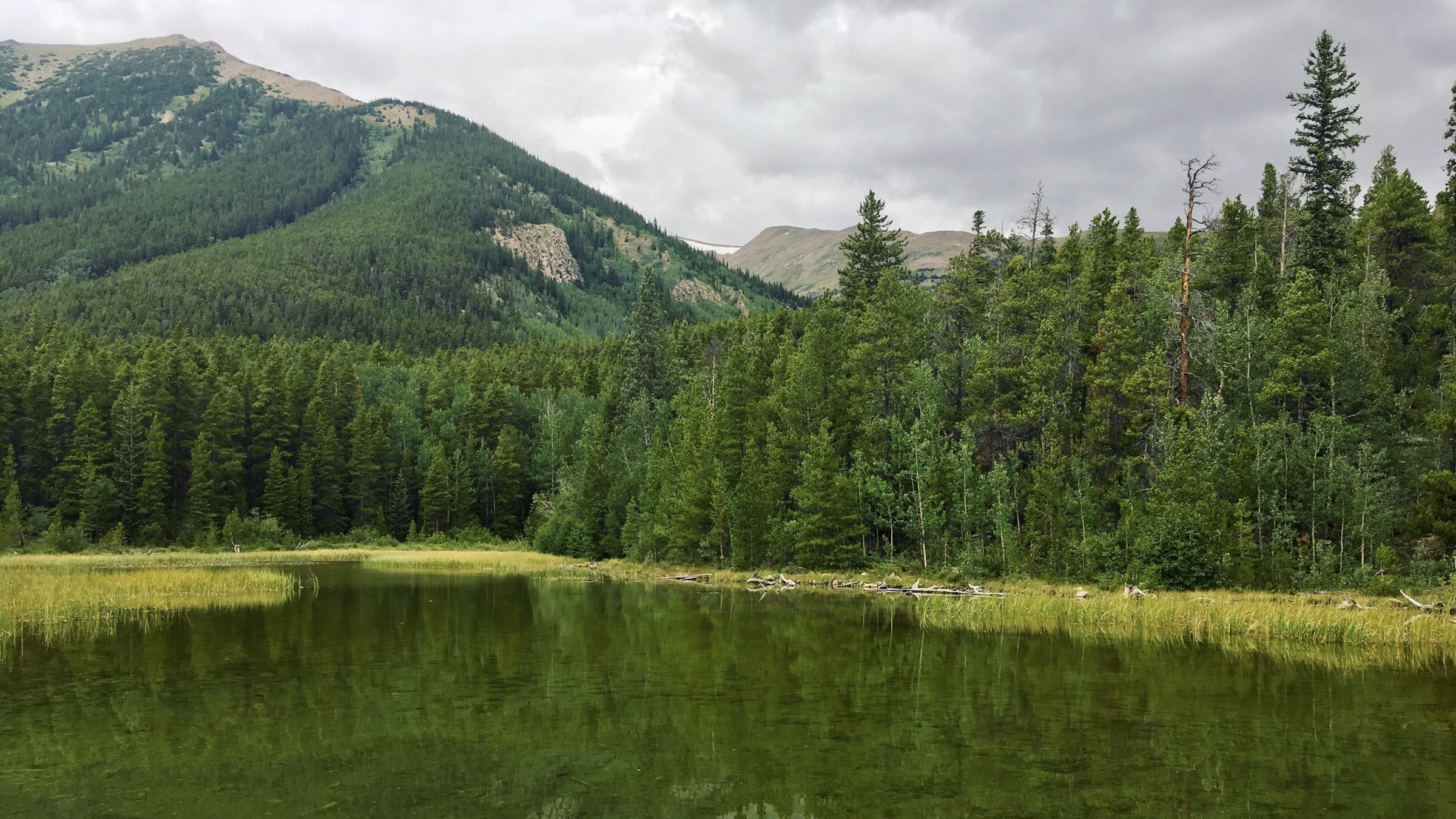 Alpine lake colorado trail