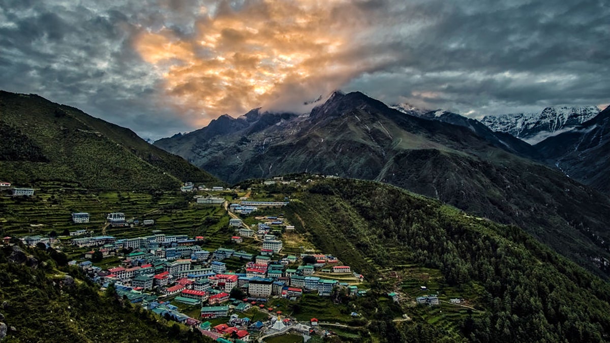 The Hike to Mount Everest Base Camp Doesn’t Feel So Remote