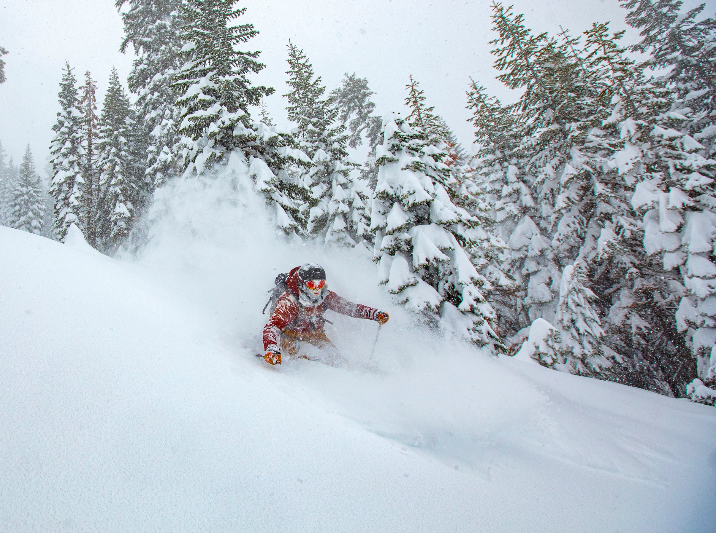 Steep, deep, and quiet. Brennan Lagasse
finds solace at Homewood Ski Area.